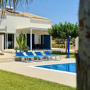 https://villa-sema.sicilyhotelsitaly.net